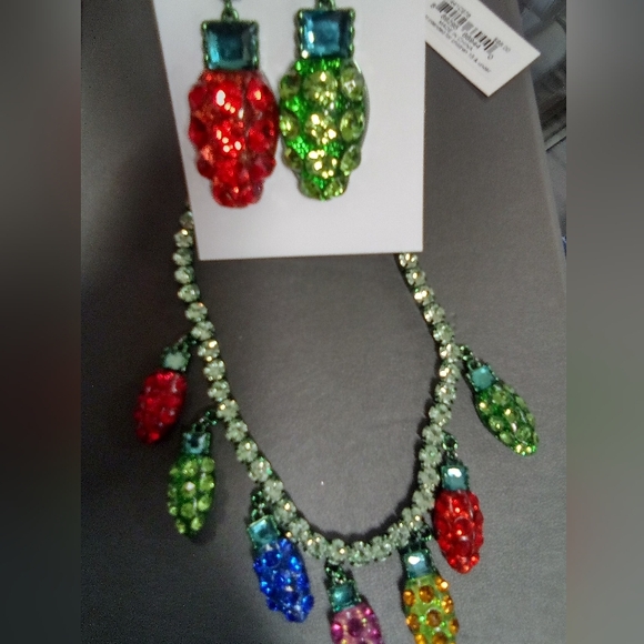 Betsey Johnson Christmas Tree Necklace - Picture 2 of 2